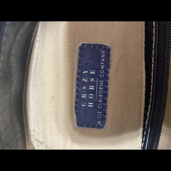 Black Leather Liz Claiborne Purse - Picture 5 of 6